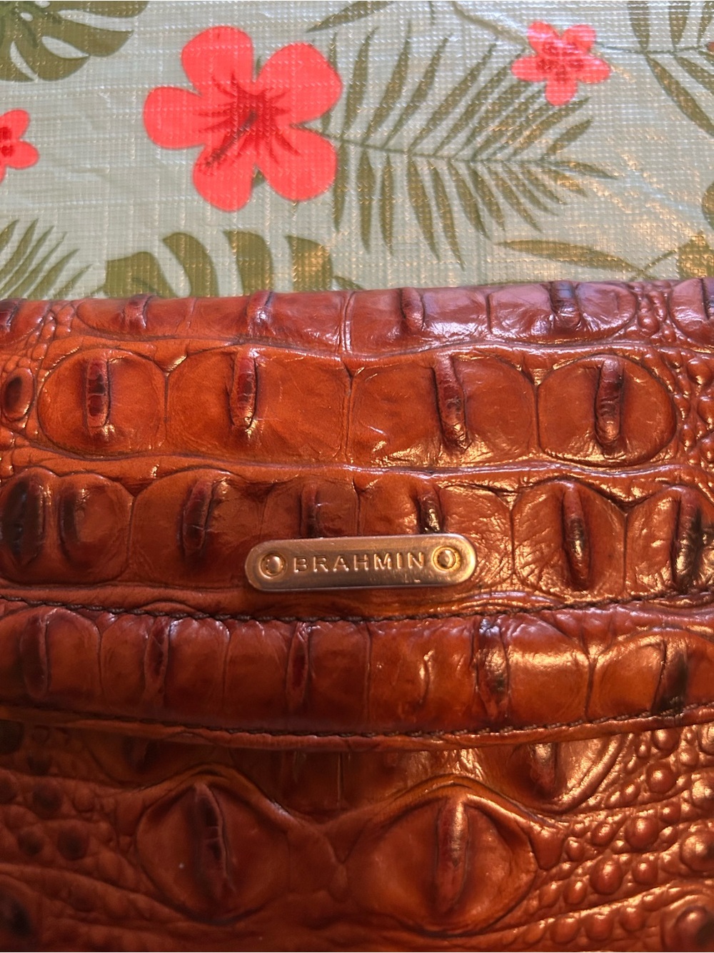 Brahmin Cognac Croc-Embossed Leather wallet - Picture 2 of 5